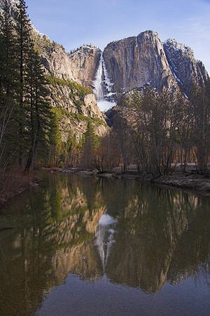 Yosemite Falls   Yosemitie National Park,Ca